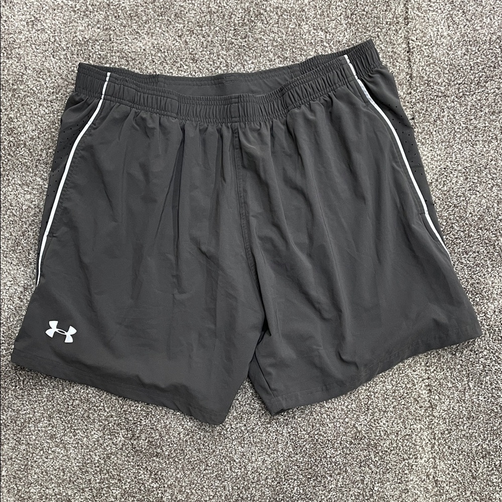 Under Armour Men's Dark Gray Athletic Shorts